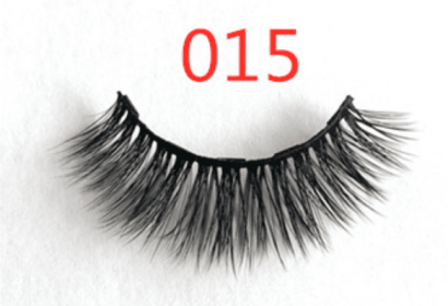 A Pair Of False Eyelashes With Magnets In Fashion (Format: 015 1 pair eyelashes)